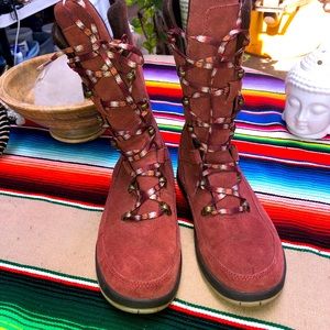 Chaco suede lace up winter boots